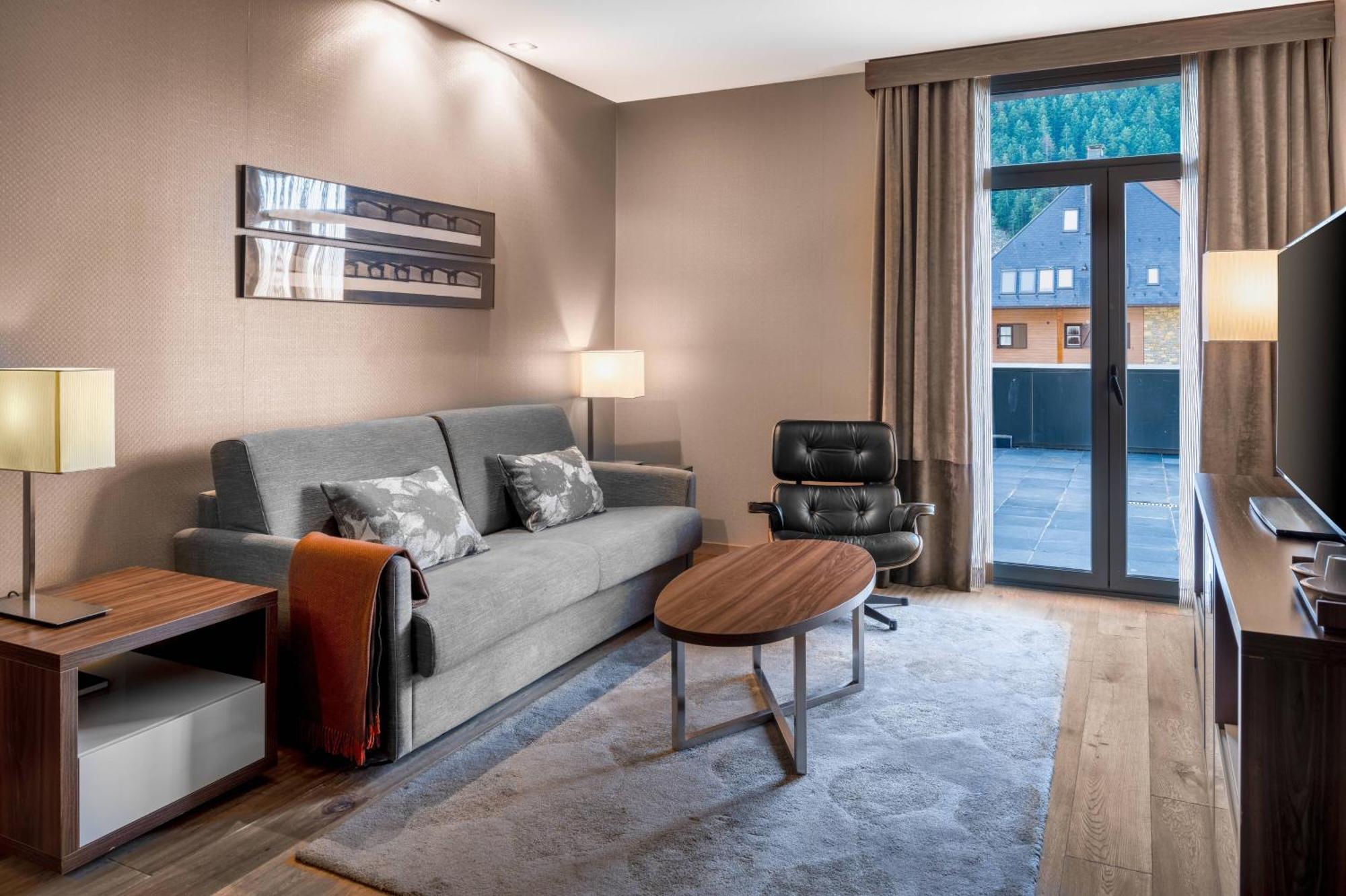 Hotel Ac Baqueira Ski Resort, Autograph Collection Baqueira Beret Luaran gambar