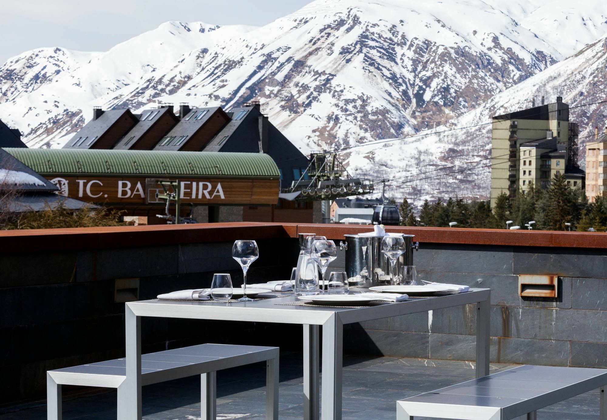 Hotel Ac Baqueira Ski Resort, Autograph Collection Baqueira Beret Luaran gambar